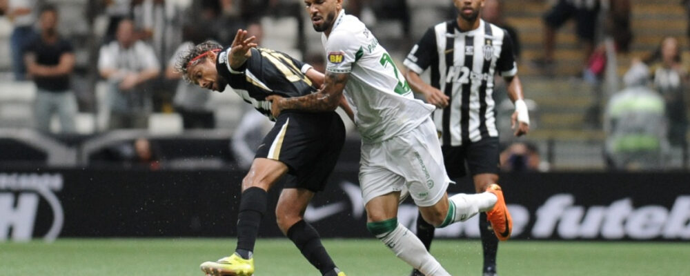 América marca no fim e arranca empate com Atlético na semifinal do Mineiro