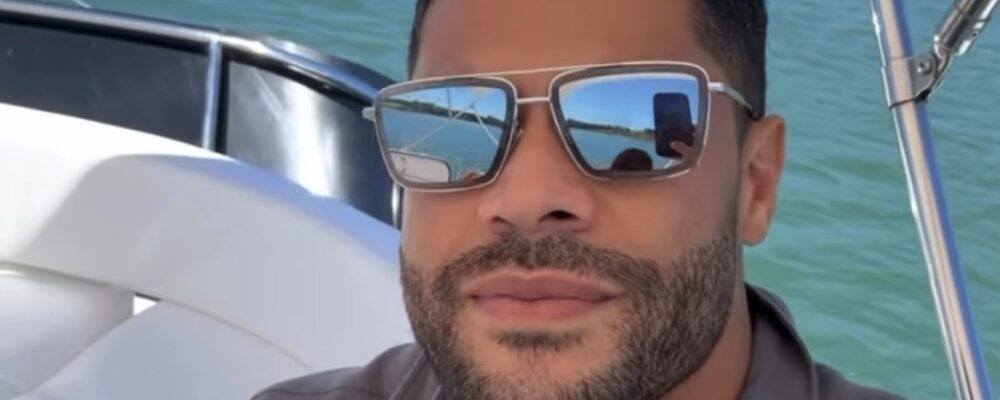 Após hat-trick, Hulk curte folga ‘paradisíaca’ e exibe item do Atlético em lancha