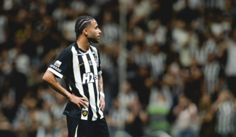 Atlético: especialista estima prazo de recuperação de Alexsander