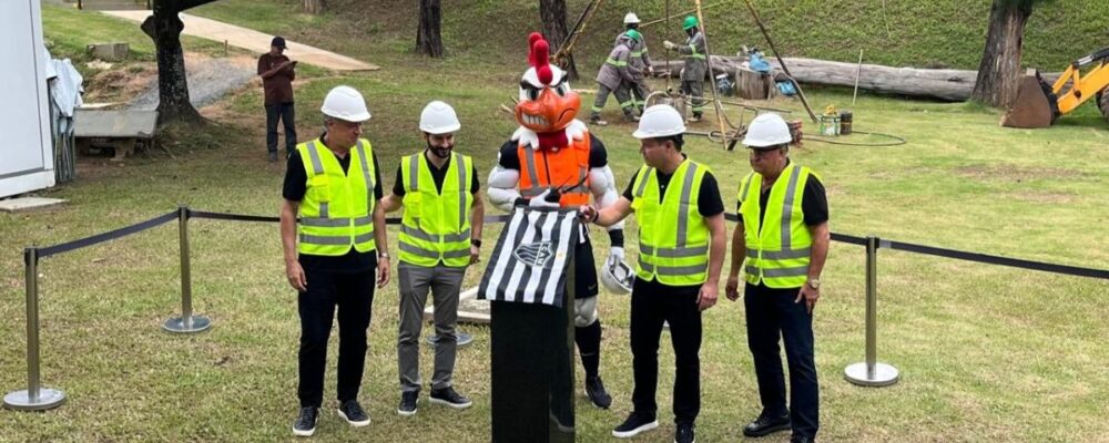 Atlético lança pedra fundamental para obras de modernização para a base