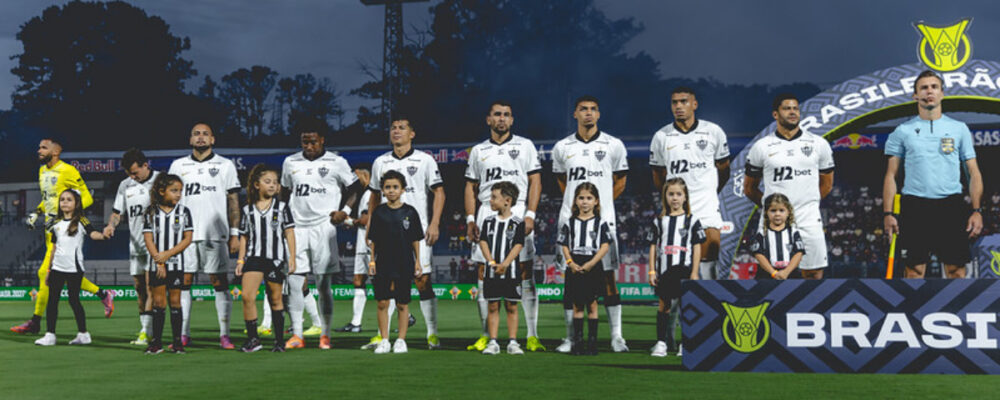 Atlético vê três jogadores prontos para suportar ritmo frenético da temporada
