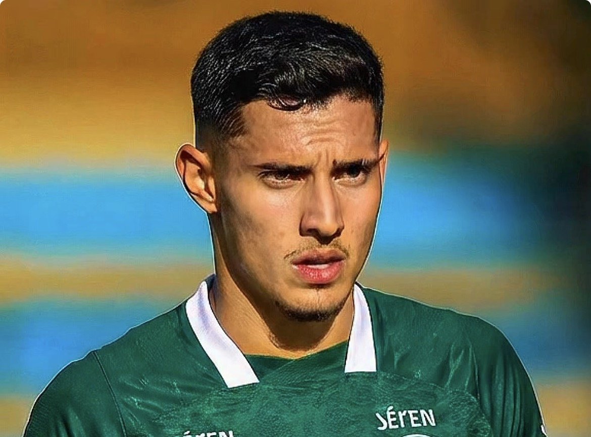 Cadu, atacante do Atlético, é o novo reforço do Goiás (foto: Reprodução/Instagram/Goiás)