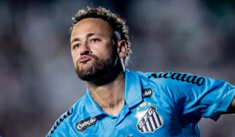 Campeão do mundo coloca ex-Cruzeiro e Neymar entre os 5 maiores de todos os tempos