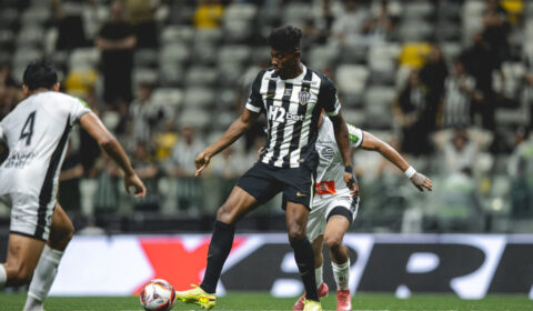 Como foi a estreia do atacante Cassierra pelo Atlético?