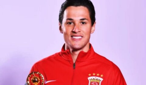 Contestado no Cruzeiro, armador é eleito para seleção do Campeonato Chinês