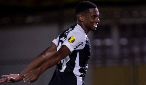 Corinthians bate São Bernardo fora e pega Portuguesa no Paulista