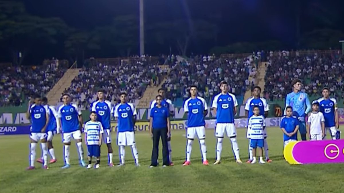 Time do Cruzeiro durante a Copinha de 2026 (foto: Reprodução CazéTV)