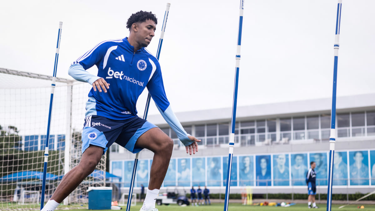 Ryan Guilherme em treino pelo Cruzeiro - (foto: Gustavo Aleixo/Cruzeiro)