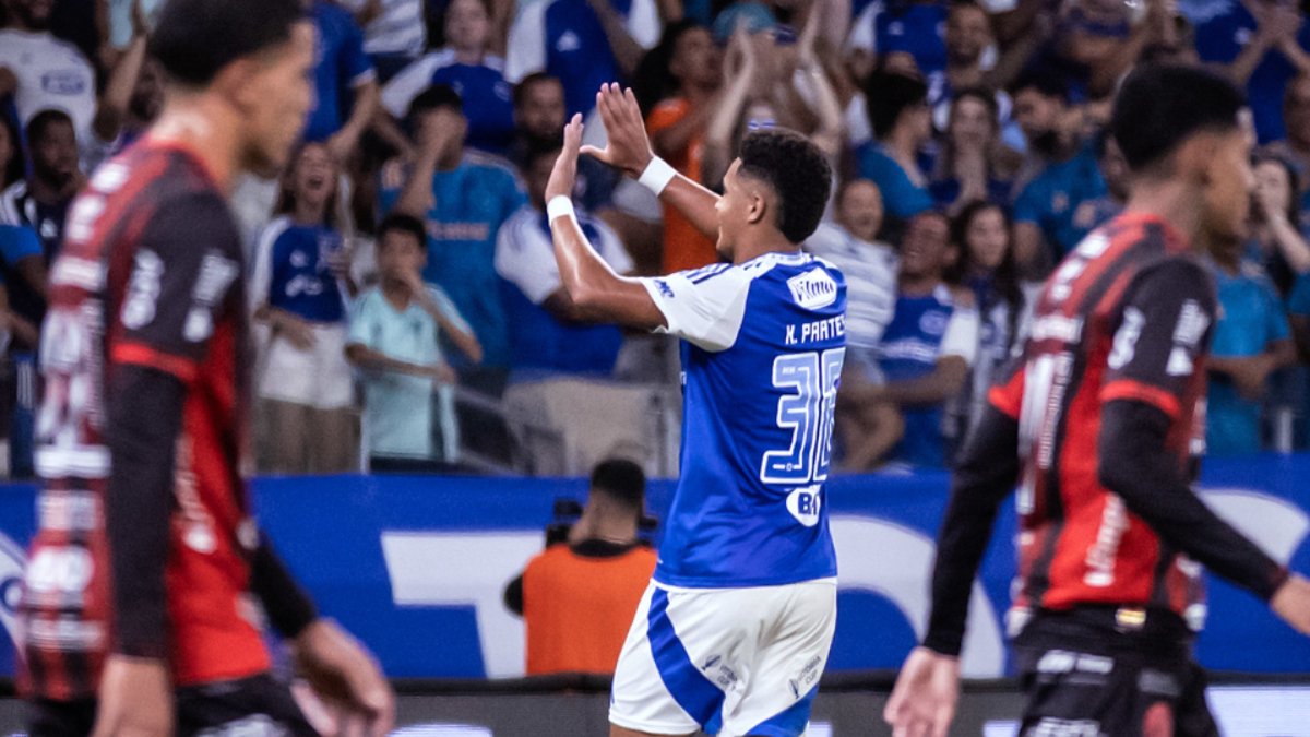 Kauã Prates comemora gol pelo Cruzeiro (foto: Gustavo Aleixo/Cruzeiro)