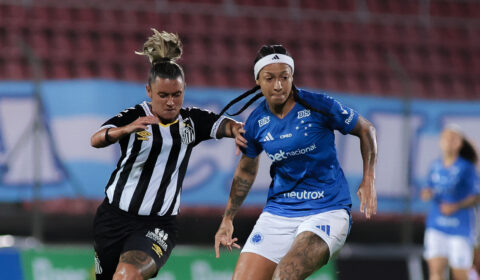 Cruzeiro empata com Santos na estreia como mandante no Brasileirão Feminino