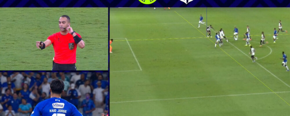 Cruzeiro tem gol anulado contra o Corinthians no Mineirão