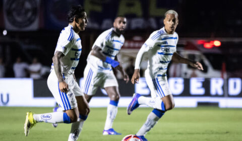 Cruzeiro tem titular pendurado contra o Corinthians