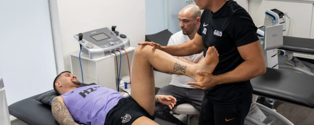 Destaque da Seleção Brasileira se recupera de lesão na Cidade do Galo, CT do Atlético