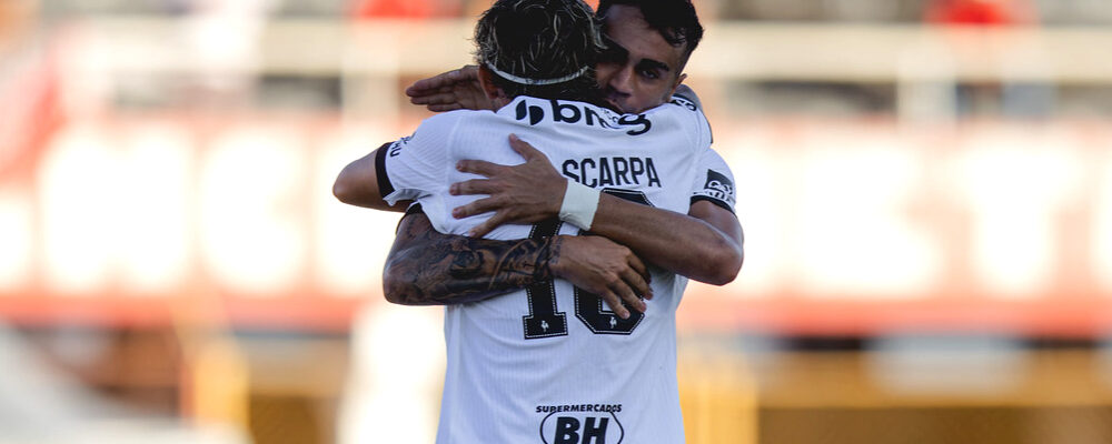 Em sete partidas, jogador do Atlético iguala marca de melhor ano na Europa