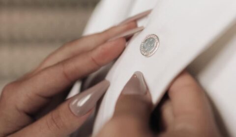 Estrela do Cruzeiro faz referências ao clube em casamento