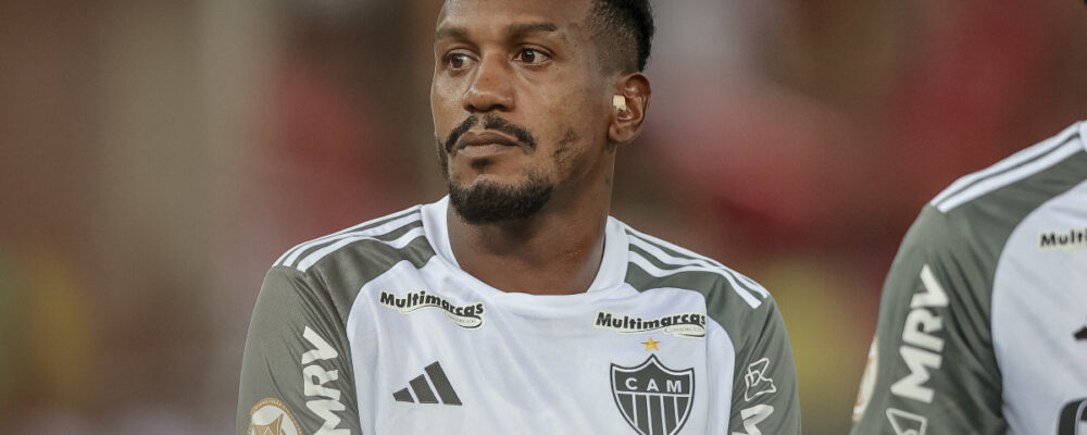 Ex-Atlético e Inter, Edenilson deixa Grêmio e acerta com outro time da Série A