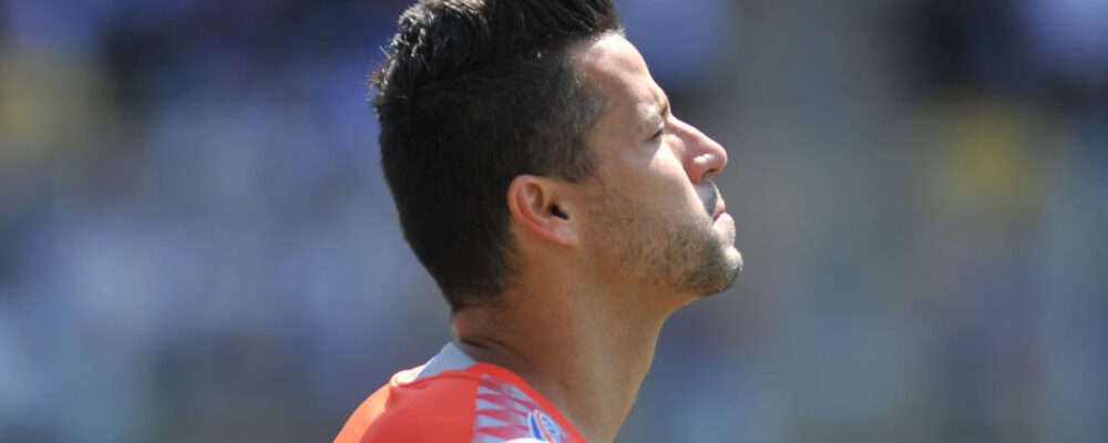 Ex-dirigente do Cruzeiro revela bastidores da saída de Fábio: ‘Não podia sair na rua’