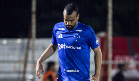 Fabrício Bruno desabafa sobre momento do Cruzeiro: ‘Tem que ter tempo’
