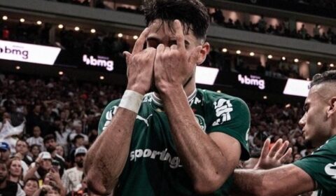 Flaco López volta a decidir, e Palmeiras vence Corinthians