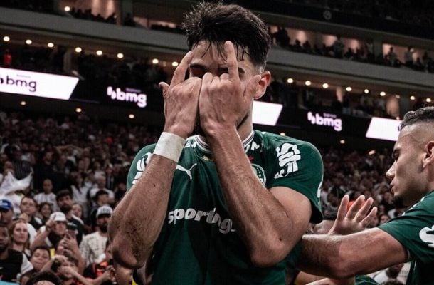 Flaco López volta a decidir, e Palmeiras vence Corinthians