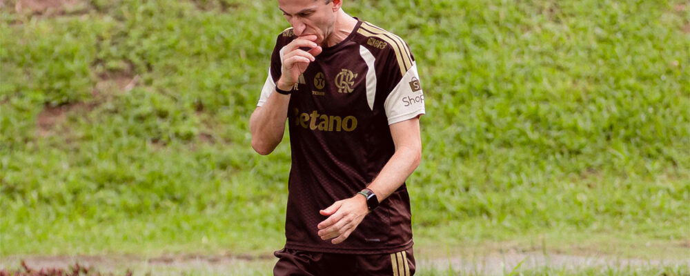 Flamengo poupará quatro titulares na semifinal do Carioca