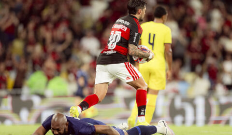 Flamengo vence Madureira e encaminha vaga na final do Carioca