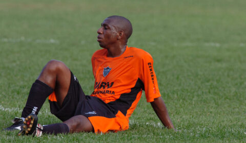 Folclórico ex-volante com passagem pelo Atlético elogia atacante do Cruzeiro