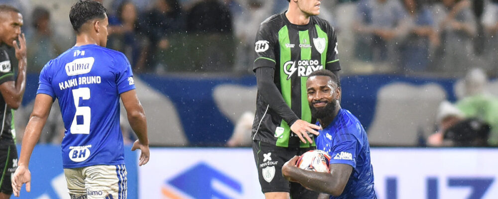 Gerson abre conversa de Pedrinho com vestiário do Cruzeiro dias antes de vitória