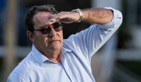 Incêndio em galpão dos Supermercados BH mobiliza viagem de presidente do Cruzeiro