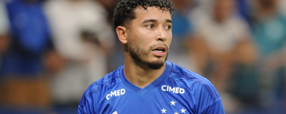 Jogador do Cruzeiro defende William de vaias: ‘Só quem arrisca vive o extraordinário’