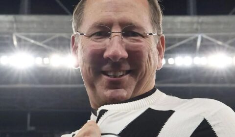 John Textor é afastado, e empresa pode ter que vender o Botafogo