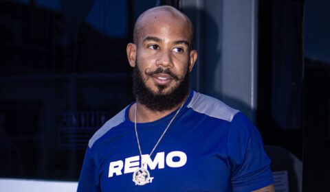 Lesão tira meia indicado por Coudet de Atlético x Remo na Arena MRV