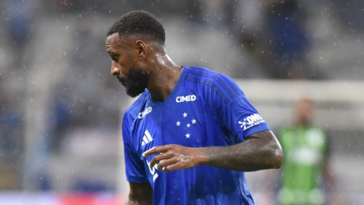 Gerson durante jogo pelo Cruzeiro (foto: Ramon Lisboa/EM/DA.Press)