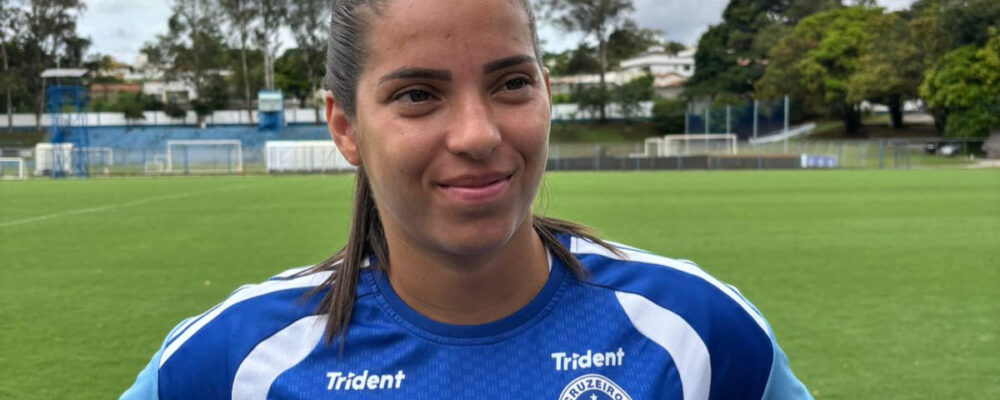 Millene diz viver sonho no Cruzeiro e recusa currículo multicampeão: ‘Ficou no passado’