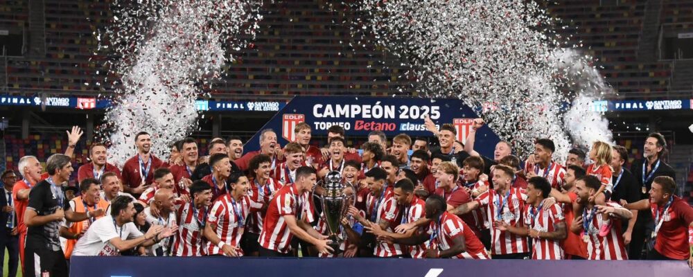 Novo técnico do Atlético foi campeão com prêmio irrisório na Argentina