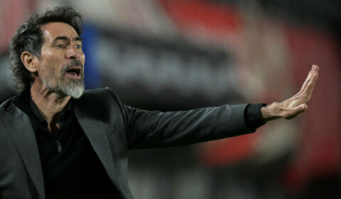 O que falta para o Atlético anunciar Eduardo Domínguez como novo técnico?