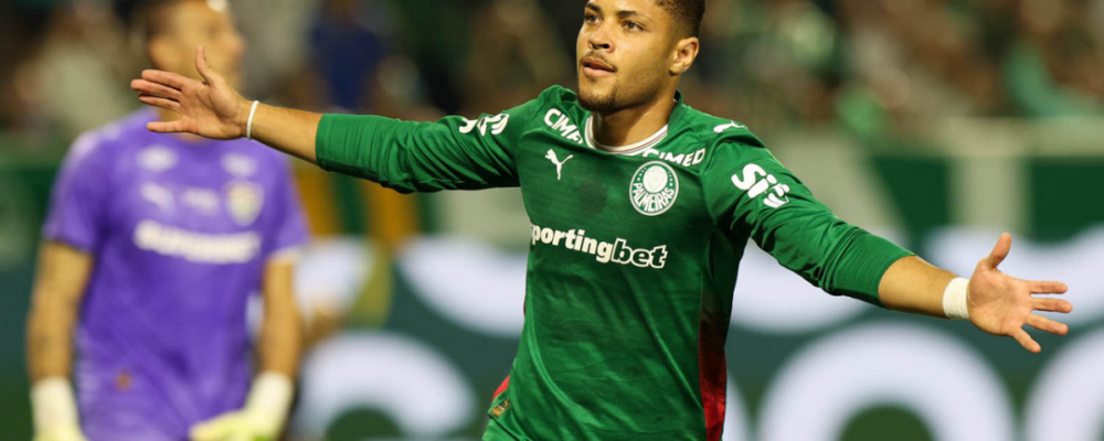 Palmeiras é avassalador no início, vence o Fluminense e se mantém no ponta do Brasileiro