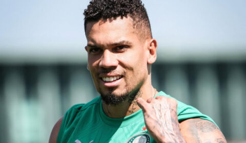 Paulinho, ex-Atlético, avança em recuperação no Palmeiras e vive expectativa por retorno