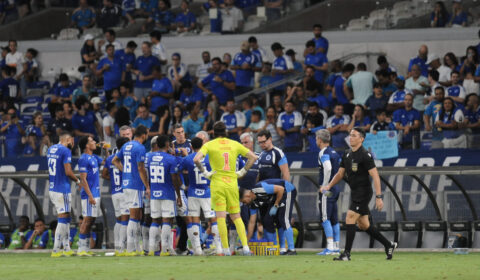 Pilares do Cruzeiro sobre momento instável: ‘Só bater no Tite é fácil’