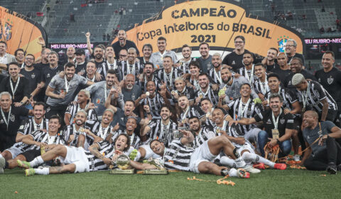 Quarteto ex-Atlético conquista primeiro título por clube da Série A