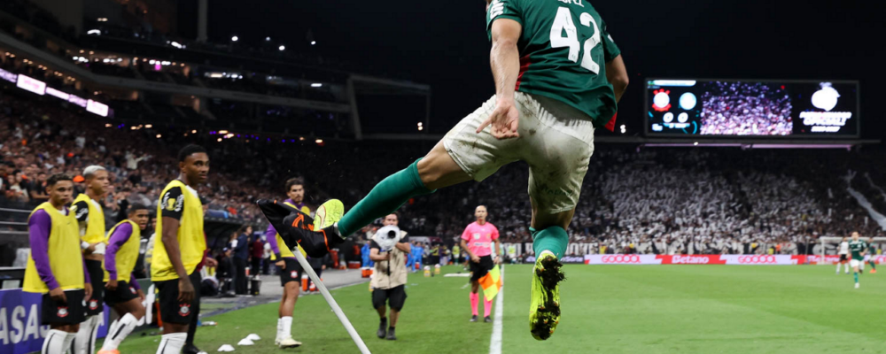 Quem é o gandula do Corinthians que agrediu jogador do Palmeiras?