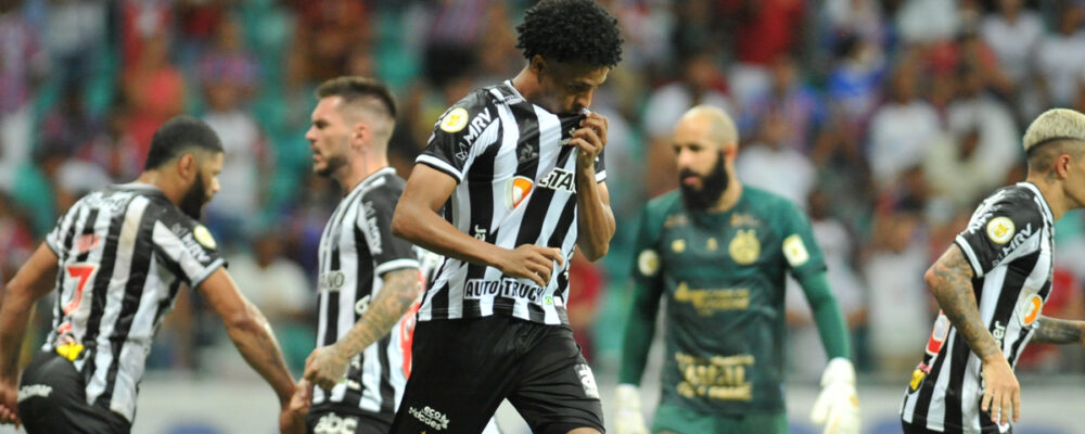 Reforço do Coritiba, multicampeão pelo Atlético deve estrear contra o Cruzeiro