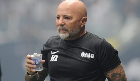 Sampaoli quebra silêncio e manda recado à torcida do Atlético