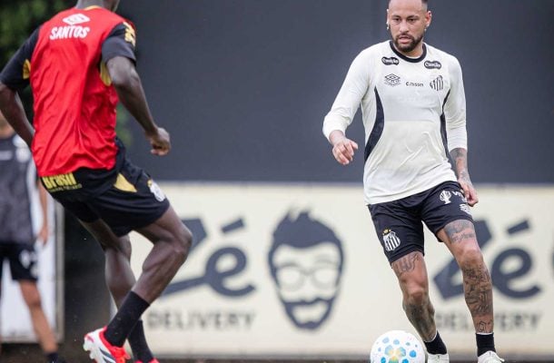 Santos aguarda último treino da semana para definir retorno de Neymar