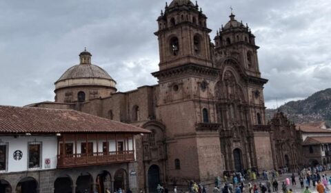 Scarpa, do Atlético, aproveita folga e faz ‘rolê aleatório’ no exterior