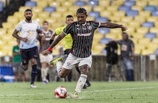 Serna decide, e Fluminense, campeão da Taça Guanabara, bate o Maricá