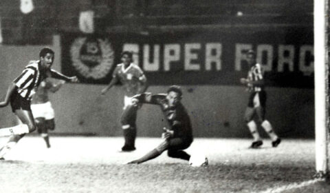 ‘Tiramos o pé’ e artilheiro vaiado: trio ex-Atlético relembra goleada por 11 a 0