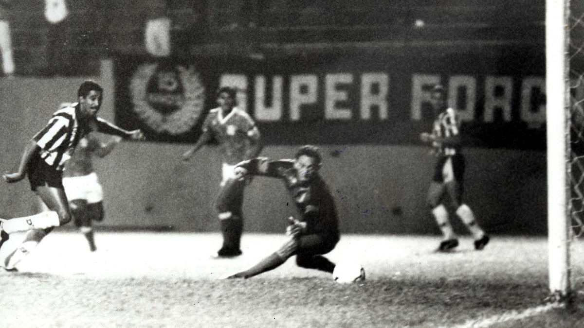 Atlético goleou o Caiçara por 11 a 0 na Copa do Brasil de 1991 (foto: Jose Pereira/EM/D.A Press)
