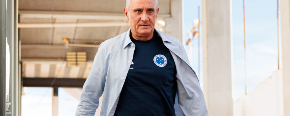 Tite fala em campanha ‘insuficiente para ambições do Cruzeiro’, mas pondera: ‘3 rodadas’