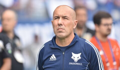 Torcedores do Cruzeiro ‘invadem’ perfil de Jardim e pedem retorno do treinador